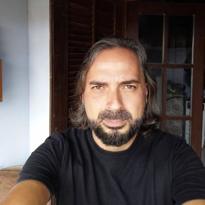 Cidadão, não! Tuiteiro Civil, melhor que você.