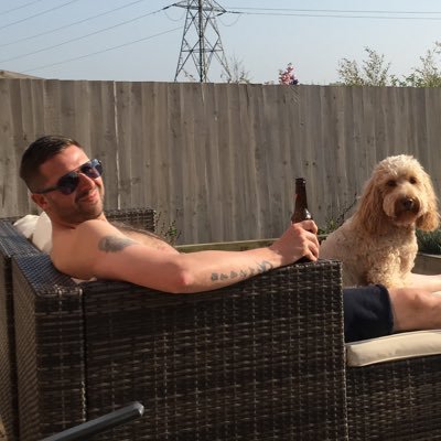 chrismushymarsh's profile picture. 