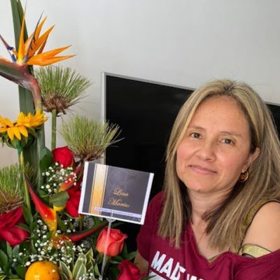 AVectorious's profile picture. 