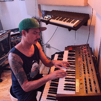 jonsolomusic's profile picture. https://t.co/kOgjjSRMM7