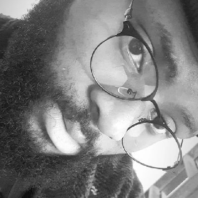 AdocheArt's profile picture. Lover of Art