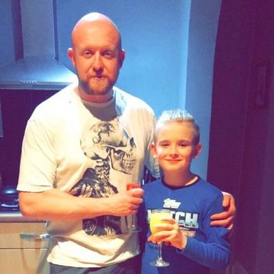 red_manc84's profile picture. 