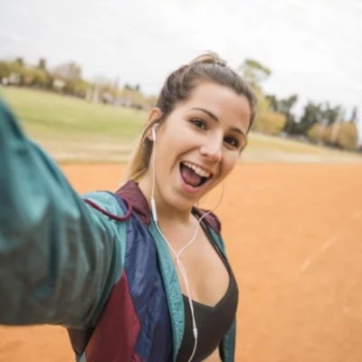 crypto_kelsey's profile picture. Track Athlete
Crypto Enthusiast
Future Queen of the Metaverse