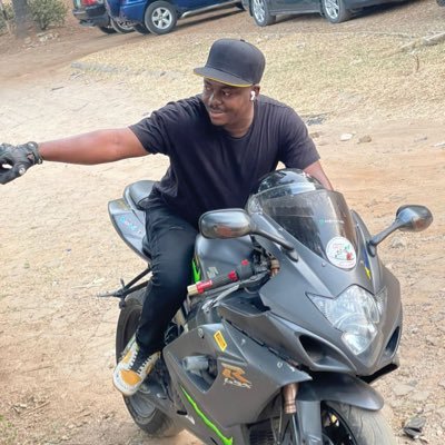 Seunlanaa's profile picture. On a journey to Self.  A discovery of the light in Deep Darkness.
