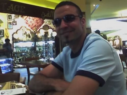 heshakh's profile picture. live to die ,,d`t die to live?hahahaha
/