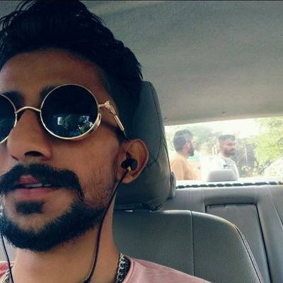 all Tweets self made hai šš
people call me besharam .š
make you laugh is my aimāļø
sarcastic londaš
follow us on Instagram
link in bio
