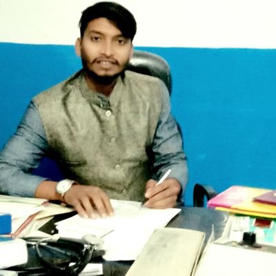 लिखना शौक है,बोलना पेशा 'सोचना आदत' ट्वीट का हर लफ्ज़ निजी है 'कर्म से डॉक्टर
9835982020
हम बिहारी है मुझे गर्व है ✊✊✊
