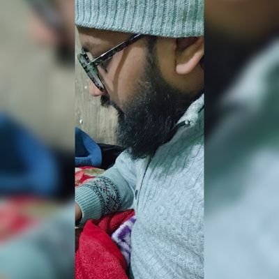 🌺أحب الصالحين ولست منهم، لعل الله يرزقني صلاحا🌺
🌴أفوض امري الی اللہ🌴