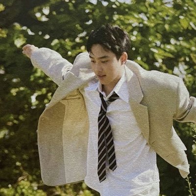 soosmol's profile picture. i go by the name of markf