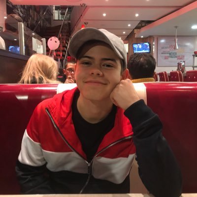 luisgonzalezmde's profile picture. Heartbreak prince.