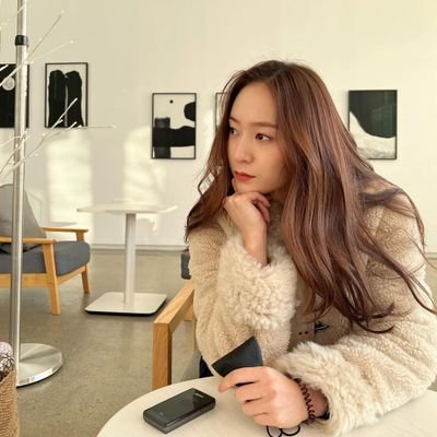 (Not Real) a California girl named Jung Soojung or most people know me as Krystal #CrazyLove first broadcast on March 7th