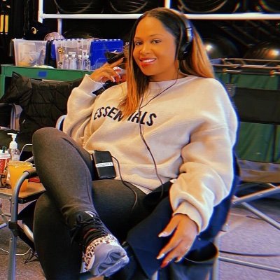 London Born - DMV Bred - Delta Sigma Theta Woman - Writer - Producer - Humble (Drea)mgirl - First Wives Club (BET+) - Love Life (HBO Max) 🏳️🌈