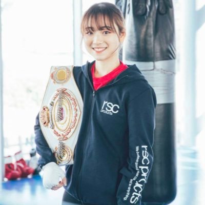 Professional Boxer ‖ 三迫ボクシングジム‖第5代日本ミニマム級チャンピオン ‖スポンサードやお仕事、ご用件などはDMにてお願いします📩