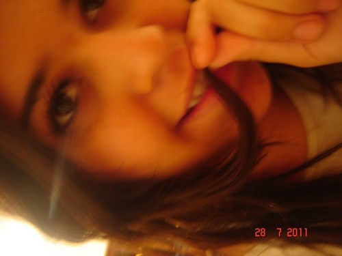 ~Eu gosto do impossível,tenho medo do provável, dou risada do ridículo e choro porque tenho vontade, mas nem sempre tenho motivo...Schweppes is my life ♥