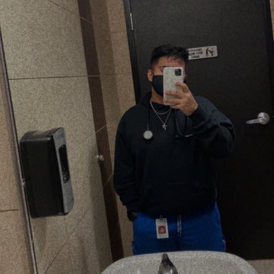 abrahammc__'s profile picture. Texas| 24