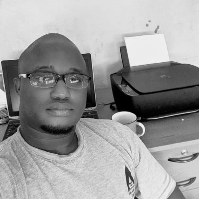 Software Engineer. Manchester United, Giriama