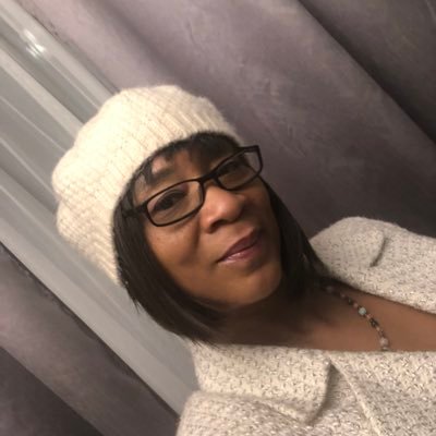 Publisher 📰. Writer📙. Love People 💗. Empath 🌞🌏💫✨⭐️!