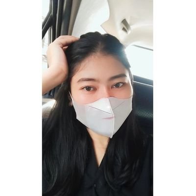 snaini08's profile picture. 