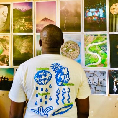 🏳️🌈. Uncle of 4. Chivalrous. 🌍 Teacher. Loves African fiction. MEd (Stell.)