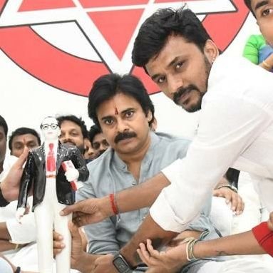 Chittoor district chief secretary.
social justice district president.
work at janasena party in tirupati.
నా తుది శ్వాస వరకు నా ప్రయాణం కళ్యాణ్ గారి తోనే ✊