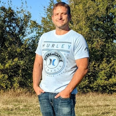 tmmike80's profile picture. Truck driver 
Fuck the establishment