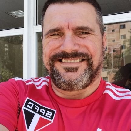 Brazil acima de tudo ,Deus acima de todos , e se for de esquerda não me encha o saco
Lula é Ladrão , descondenado , chefe de quadrilha, amigo de ditador .