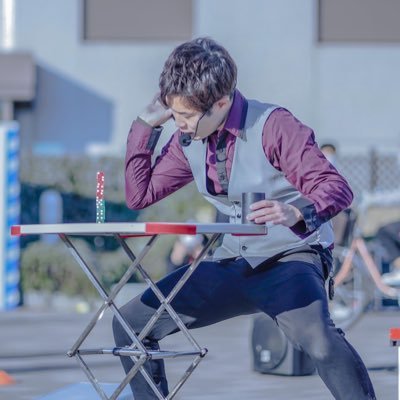 兵庫|パフォーマー| ダイススタッキング歴8年|🎲カップを使ってサイコロを積み上げる『ダイススタッキング』🎲日本にダイススタッキングの奥深さを広めることを目標に活動 https://t.co/bQ3zA4uDoI