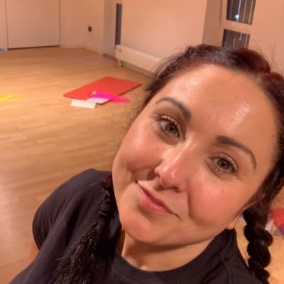 Christine_Fer's profile picture. Smile 😀