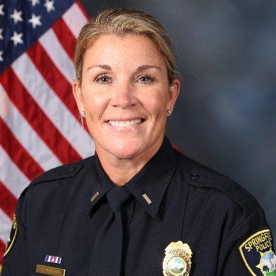 Mommy, wife, Commander, CrossFit Coach, lover of life, laughter, and Bravo. Oh and warm weather.