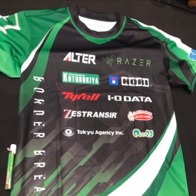 ZIDEATSUTA46's profile picture. ボーダーブレイク(SEGA)元全国1位底辺YouTuber BORDERBREAK【AAA2】(S8)所属クラン湊・ばるさる🙋‍♂️AC第6期エースボーダー、PS4第1期エースボーダー出場/ゲーム実況配信中↓