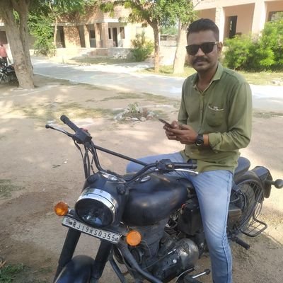 Gohran22924's profile picture. क्षमा शोभती उस भुजंग को जिसके पास गरल हो ,
उसको क्या जो दंतहीन, विषरहित, विनीत, सरल हो ।

State government...! Education department Rajasthan