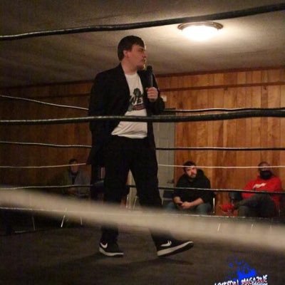 Name is Eddie. wrestling referee on the weekend. GM OF SNEW. AWS/ACW/ACCWSWA/FNW/NCW/WCEW many more to come!