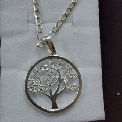 angelicarincona's profile picture. 