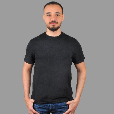 A_Alfaqih98's profile picture. وَما نَيلُ المَطالِبِ بِالتَمَنّي        وَلَكِن تُؤخَذُ الدُنيا غِلابا
وَما اِستَعصى عَلى قَومٍ مَنالٌ    إِذا الإِقدامُ كانَ لَهُم رِكابا