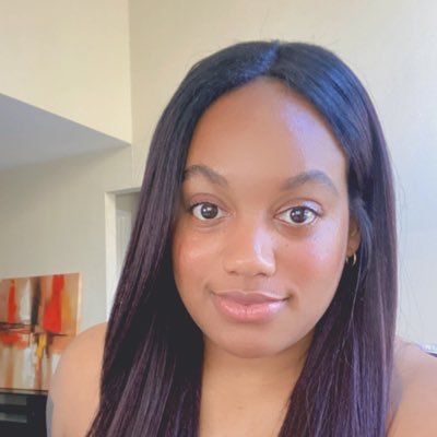 iammarlaina's profile picture. 🤷🏾‍♀️