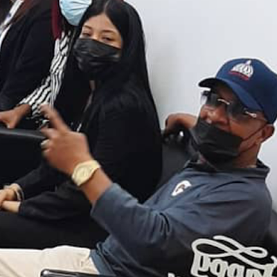 Soy un Político de carrera.y Politólogo