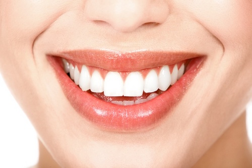 Providing at home teeth whitening solutions worldwide. Check them out here:  http://t.co/WxqeDArxq0