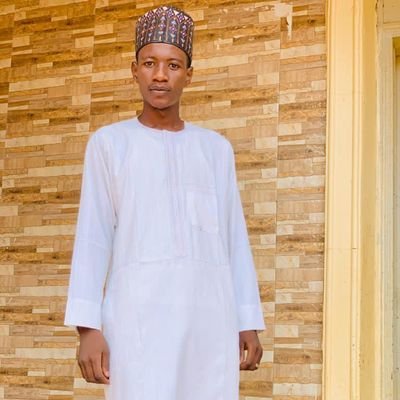 OfficialMaina2's profile picture. 