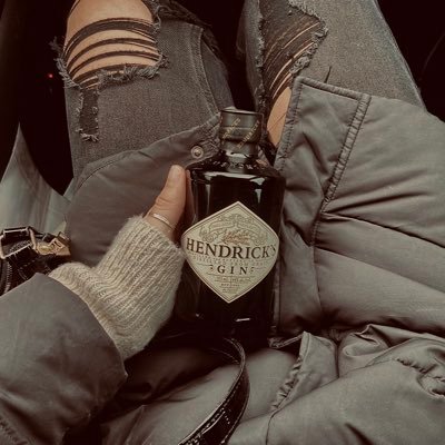 DanielleLynn13's profile picture. https://t.co/liY7KBad62