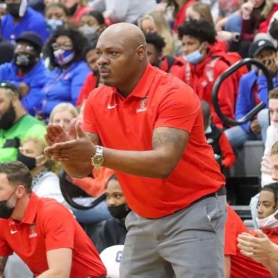 Head Men’s Basketball Coach at Tunstall High School. Owner of Team Amore (17U and 15U)
