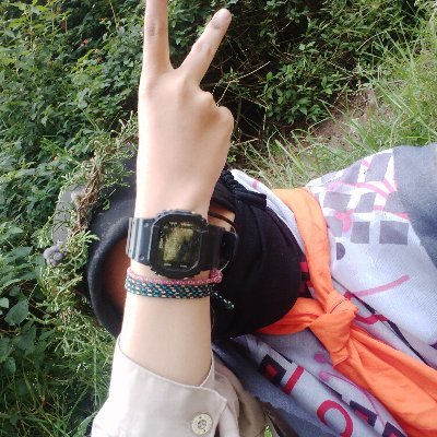 San_San2812's profile picture. https://t.co/XGbNqauTAF
IG: san_san2812
Fb: Desi Susanti Ti 
My life isn't perfect but i'm thankfull for everything i have 😉