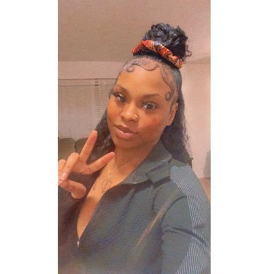 ballyWorldxx's profile picture. To Kno Me Is To Love mee .. 💁🏾‍♀️