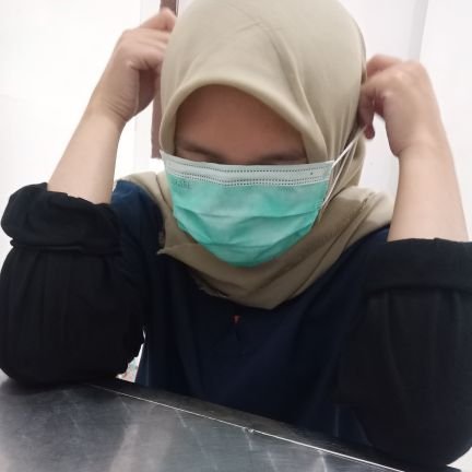 tsanaa24's profile picture. aku siapa