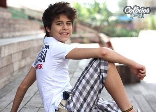 fc do garoto mais lindo e mais fofo do brasil!!!!! Add no Orkut do Fc:http://t.co/SbhscfuxnC