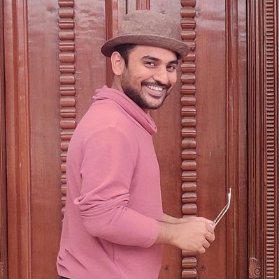 Bania 💯
Leading Lending Business @BharatPeIndia
Thyself Mercury and a strived Founder YC 2018. Learning to Unlearn with people around 👨🦲