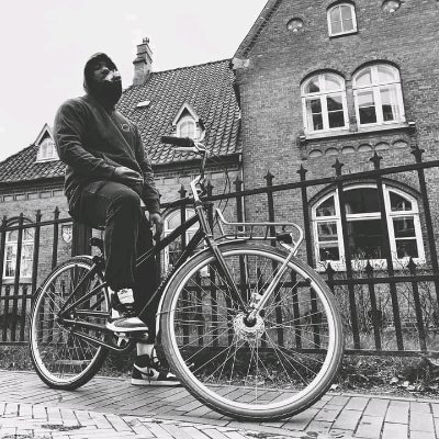 emm_quincy's profile picture. More Life More Love
#SUPERFAMILY#