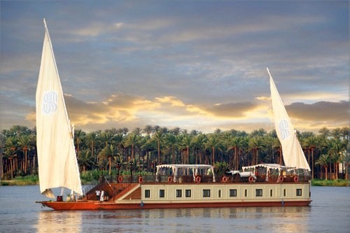 River cruises specialists since 1998. Working with the most luxurious cruise lines in Egypt. hisham@egitalloyd.com