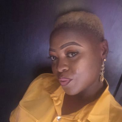 UI/UX Designer | Social Media Manager/Content Strategist