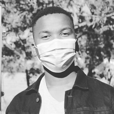 Black Twitter will Win || Unemployed Qualified teacher || inspired by @akreana_ || Man City 💙⚽