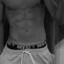 Lucaodop's profile picture. Troco fodas com meninas ,compro packs ,se chegar com jeitinho na DM eu sou um presentinho